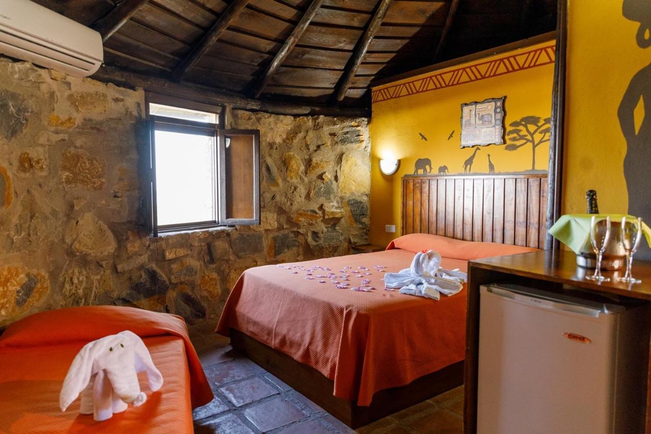 Hotell Selwo - Animal Park Tickets Included