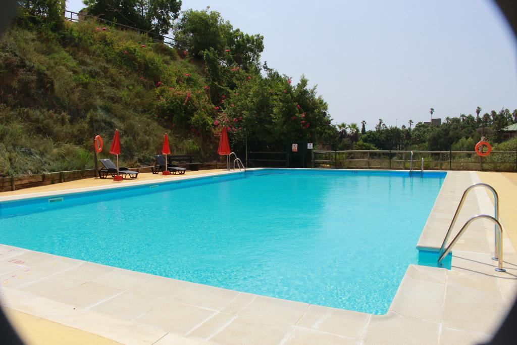 Hotell Selwo - Animal Park Tickets Included